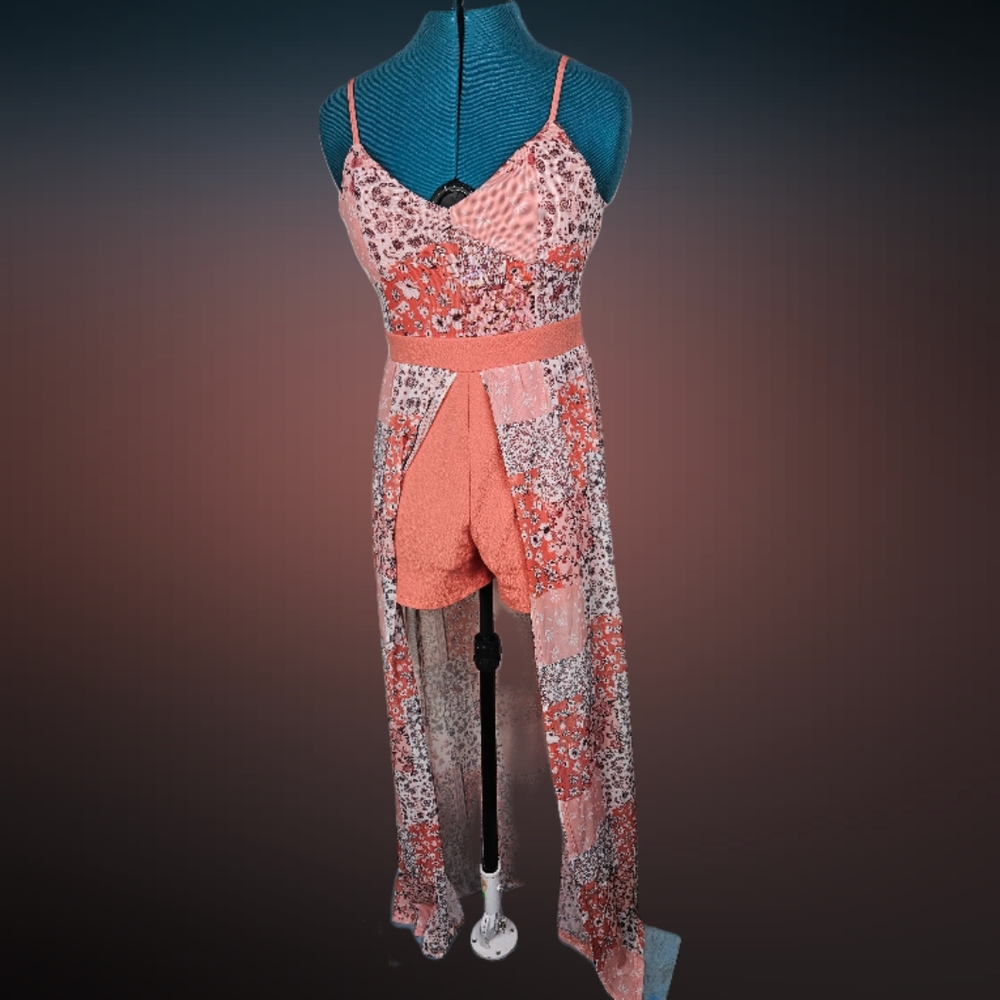 No Boundaries - Peach  floral short suit with sheer cover